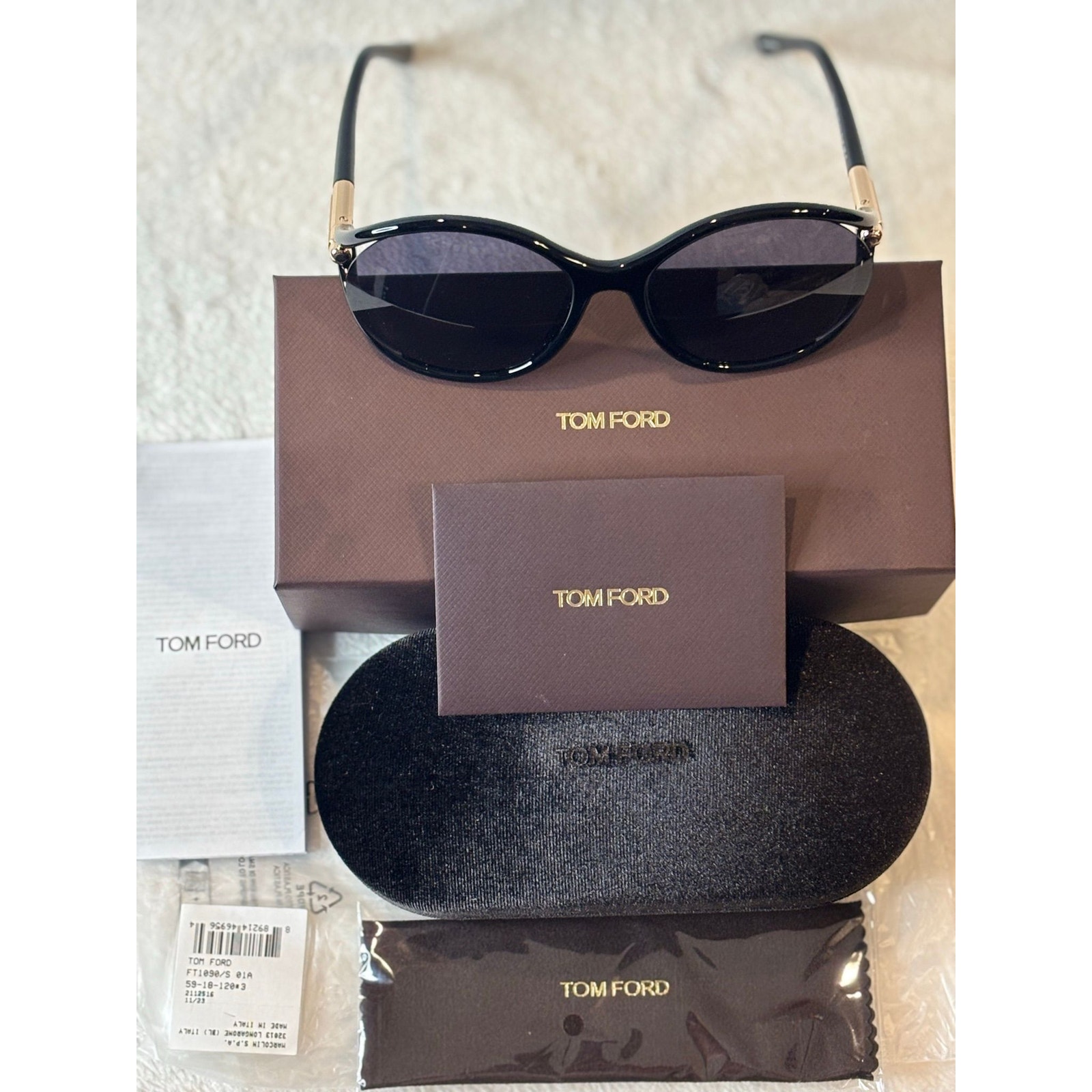 Brand New Tom Ford Sunglasses  Melody Tf1090 01a Size 59181203